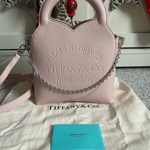 Tiffany & Co Return to Tiffany Pink Heart bag TikTok Viral